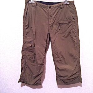 The North Face Olive Capris with Cargo Pockets